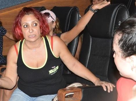 Pınar Altuğ halka örnek olamaz tartışması