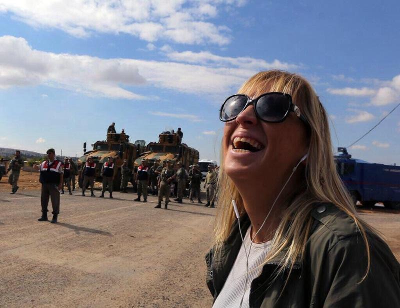 Ceyda Karan'dan Kobani selfiesi