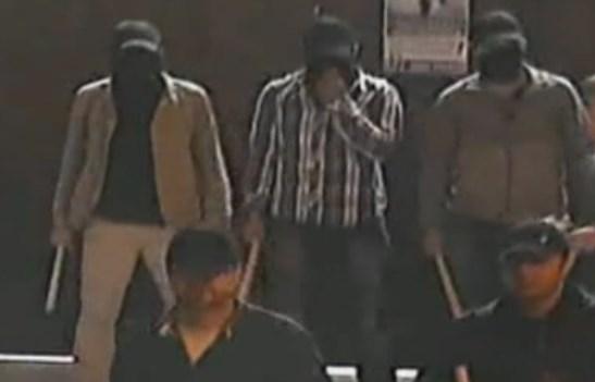 İstanbul Üniversitesi'ndeki IŞİD kavgası kamerada