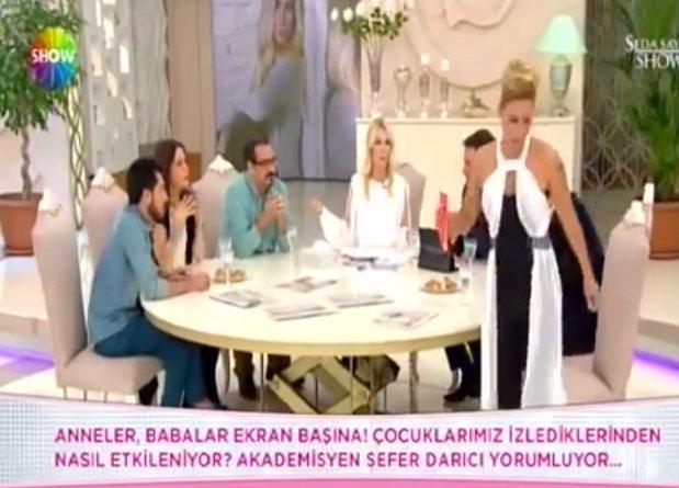 Niran Ünsal Seda Sayan'a kızdı canlı yayını terk etti