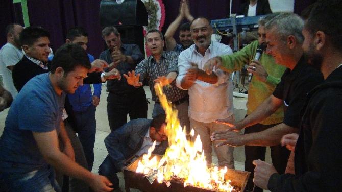 Adanalı müzisyenlerin sahte dolar isyanı