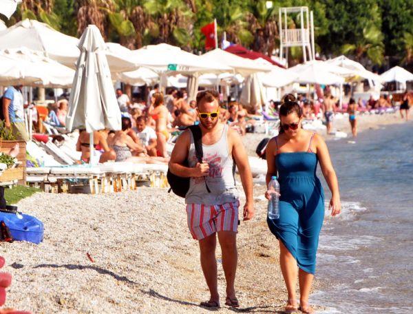 Bodrum plajları bayramda dolup taştı