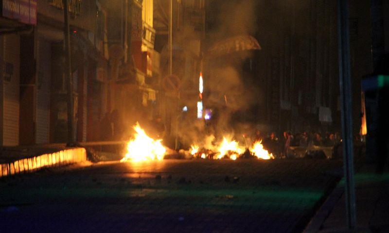 HDP ve CHP'den sokağa çıkın çağrısı