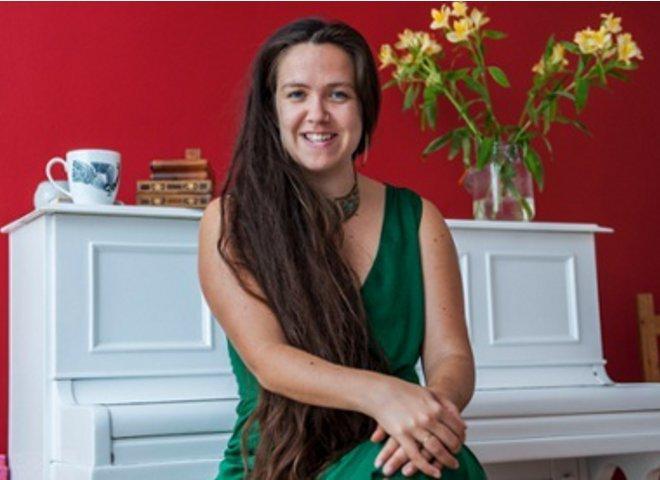 Aradığı aşkı bulamayınca kendisiyle evlendi