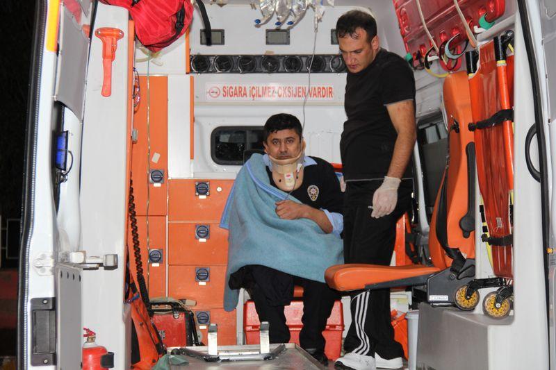 Cumhurbaşkanı Erdoğan'ı koruyan polisler kaza yaptı