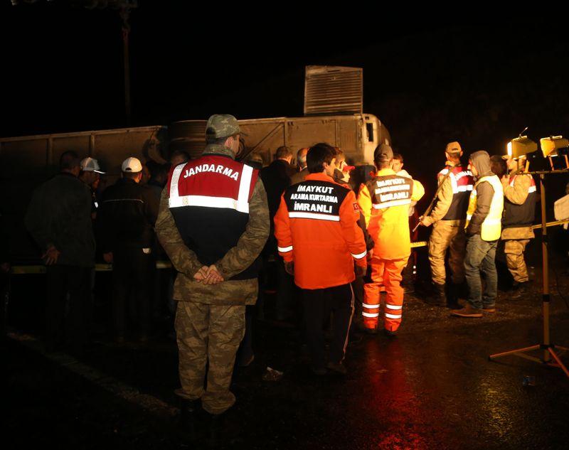 Cumhurbaşkanı Erdoğan'ı koruyan polisler kaza yaptı