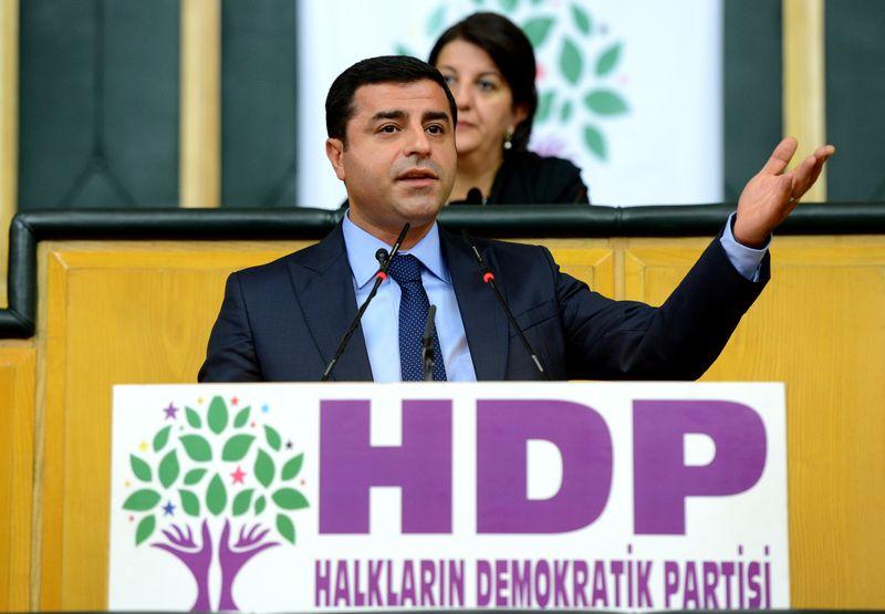 Selahattin Demirtaş'ın grup toplantısı konuşması İZLE