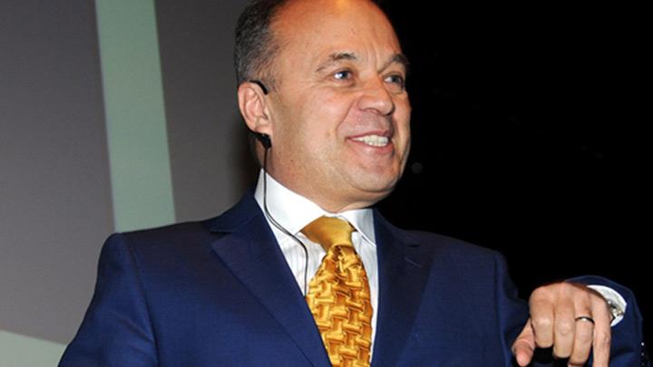 Şükrü Kızılot kimdir