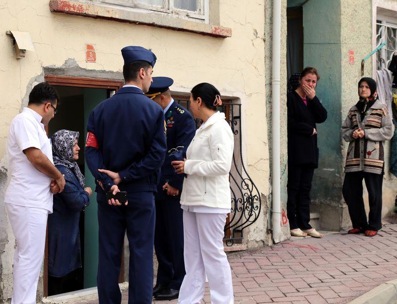 Şehit askerin Eskişehir'deki baba ocağına ateş düştü