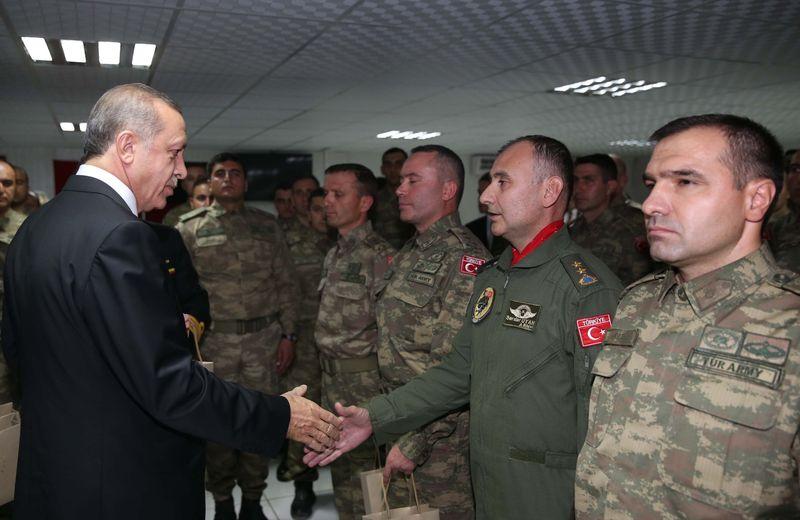 Erdoğan Afganistan'daki Doğan Kışlası'nda konuştu