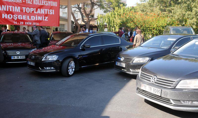 Devlet Bahçeli'den mikrofon tepkisi