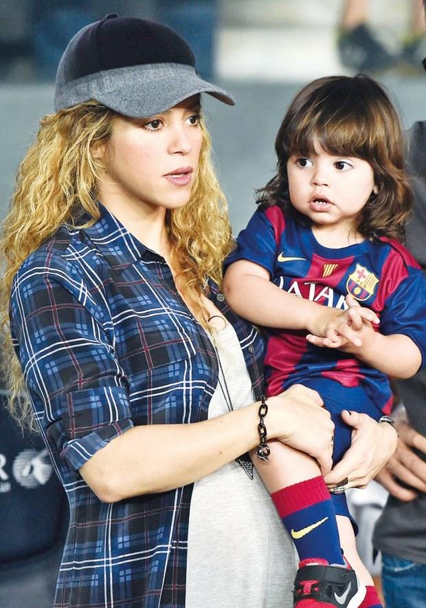 Milan babası Gerard Pique'nin izinde