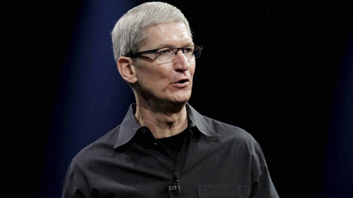 Apple Ceo'su Tim Cook gay olduğunu açıkladı