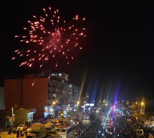 Peşmerge IŞİD'le savaşmak için Kobani'de