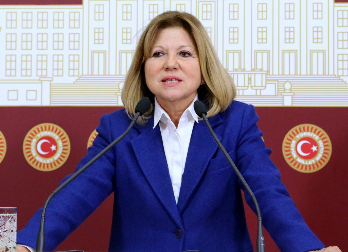 Öykü Serter: Nur Serter'in kızı değilim