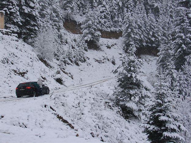 Karadeniz'e kar yağdı