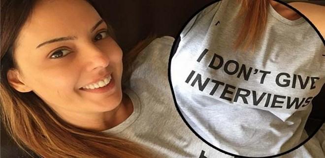 Ebru Gündeş'in mesajlı tişörtü