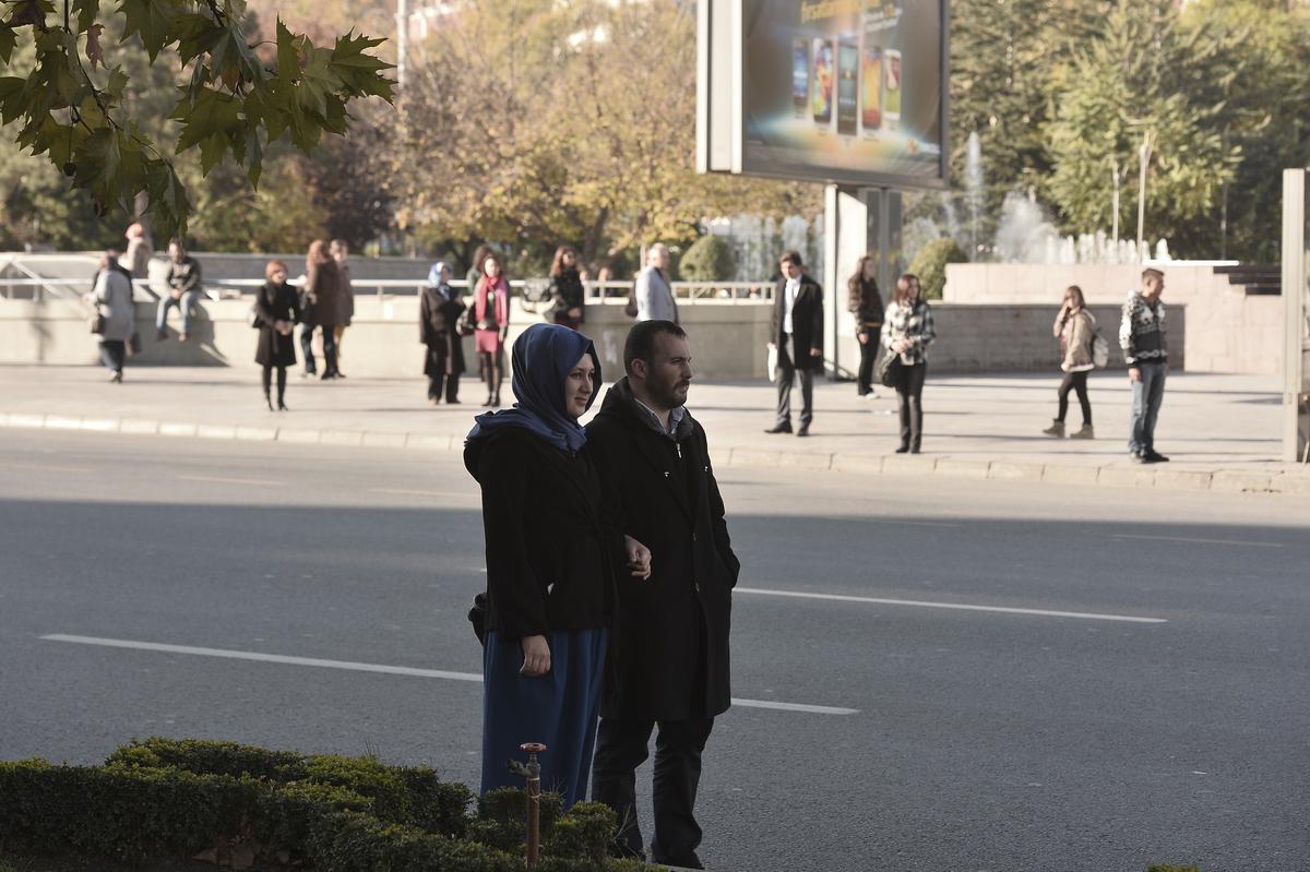 Saat 9'u 5 geçe Türkiye'de hayat durdu İZLE