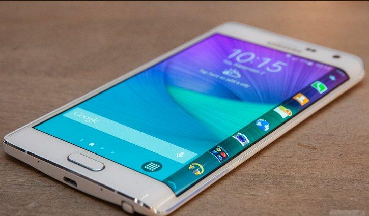 Galaxy Note Edge Amerika'da satışta