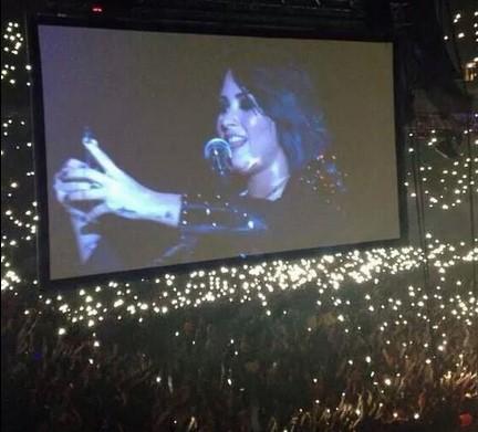 Demi Lovato İstanbul'da konser verdi