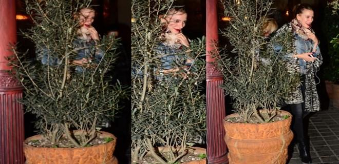 Serenay Sarıkaya çalılara saklandı