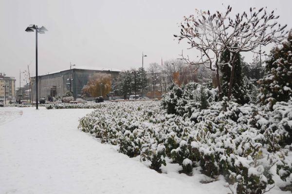 Anadolu'ya kar yağdı