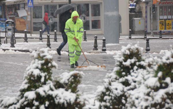 Anadolu'ya kar yağdı