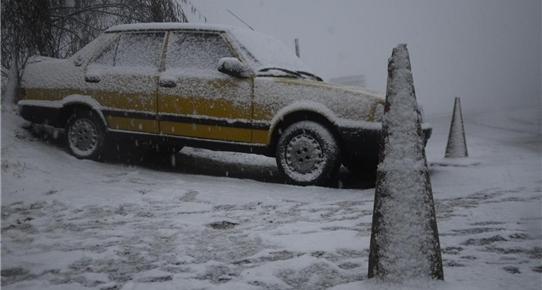 Antalya ve Ankara'da kar yağdı