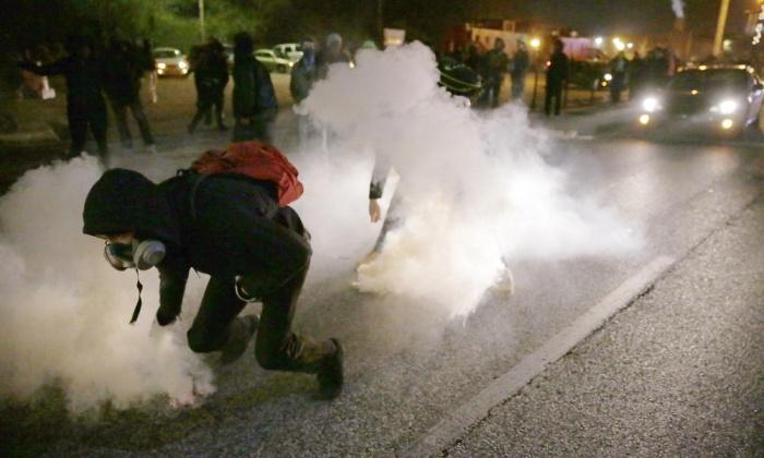 Amerika'da Ferguson eylemleri ikinci gününde