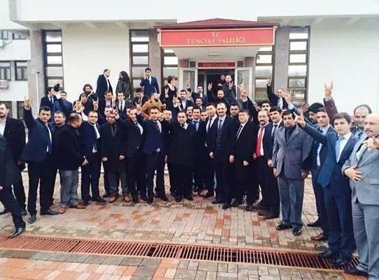 Bahçeli'ye Tunceli'de bozkurtlu karşılama İZLE