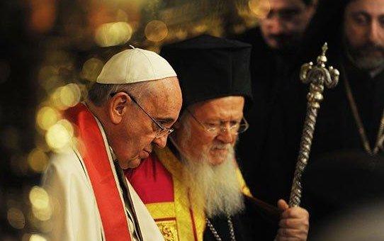 Papa, Fener Rum Patrikhanesi'ni ziyaret etti İZLE