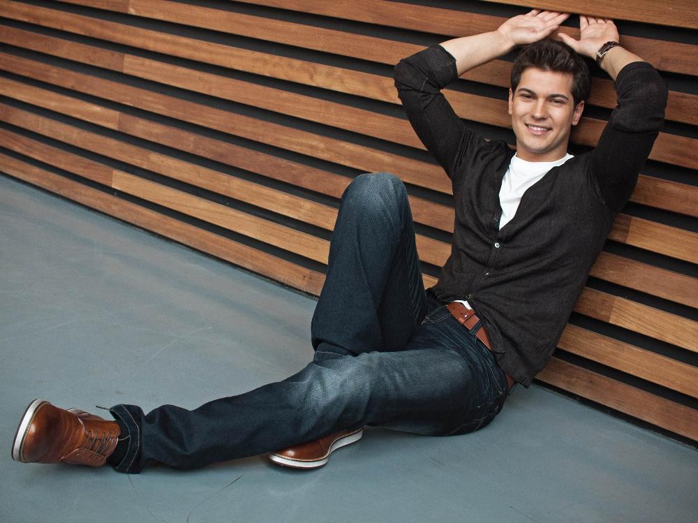 Bedelli askerliği kaçıran ünlüler