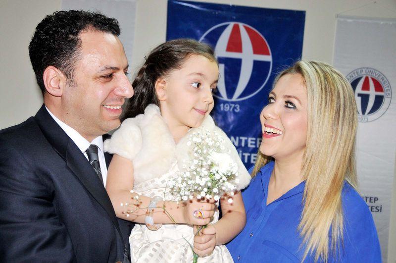 Gaziantepli küçük kıza kaburgasından kulak yapıldı