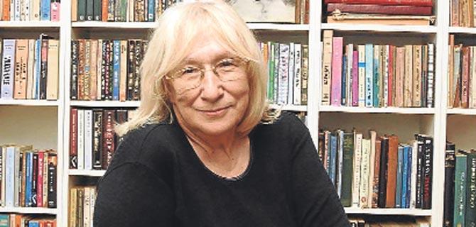 Alev Alatlı'dan Cumhuriyet muhabirine müthiş ayar