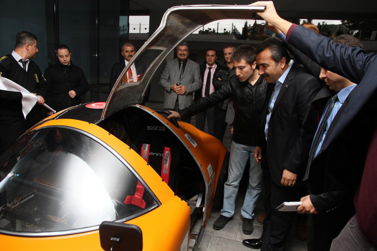 Adanalı öğrencilere TÜBİTAK ödül verdi