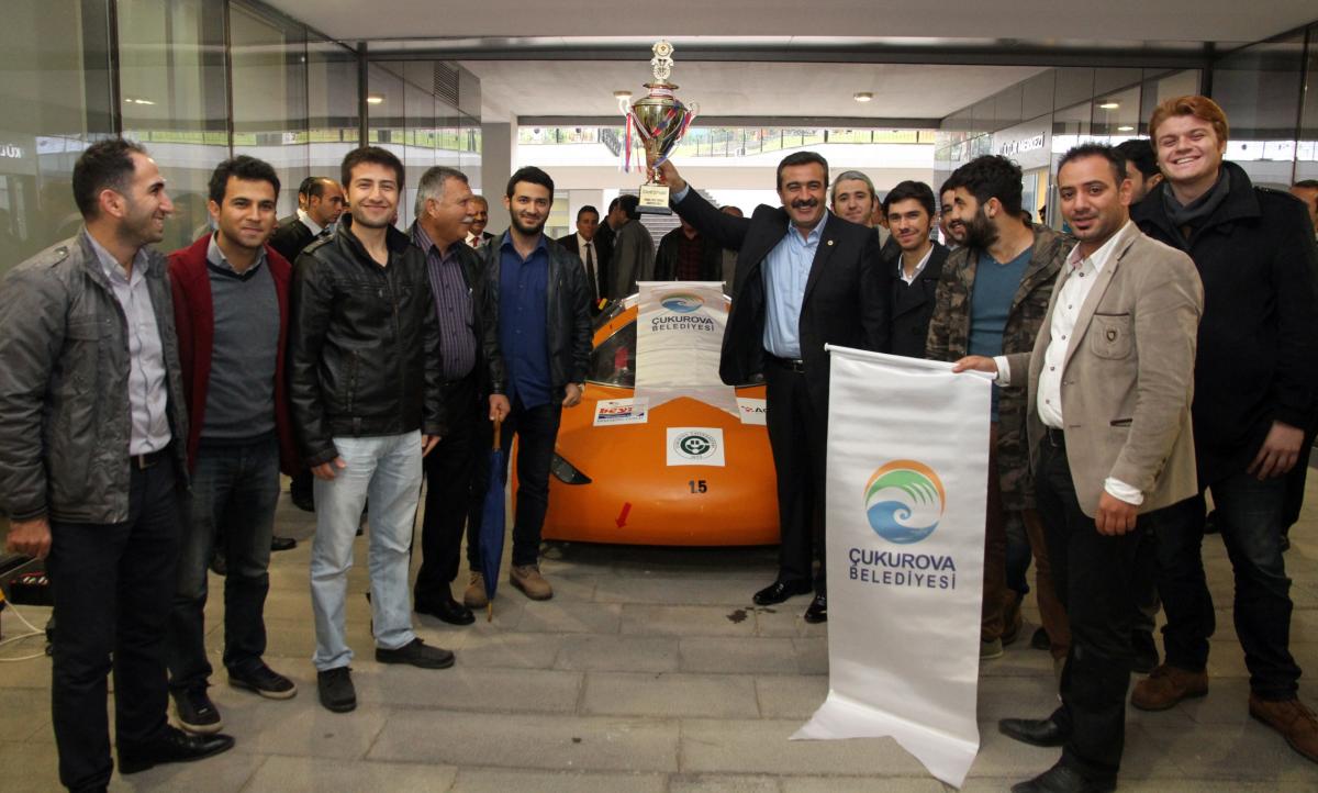 Adanalı öğrencilere TÜBİTAK ödül verdi