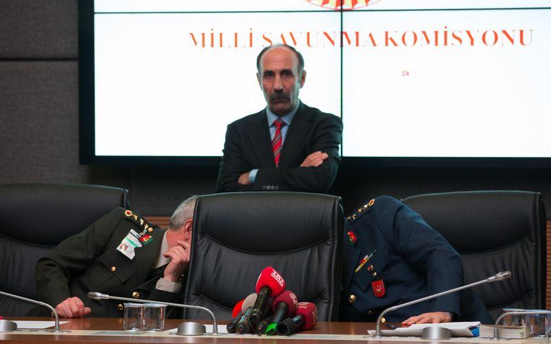 Bedelli toplantısının önüne geçen fotoğraf