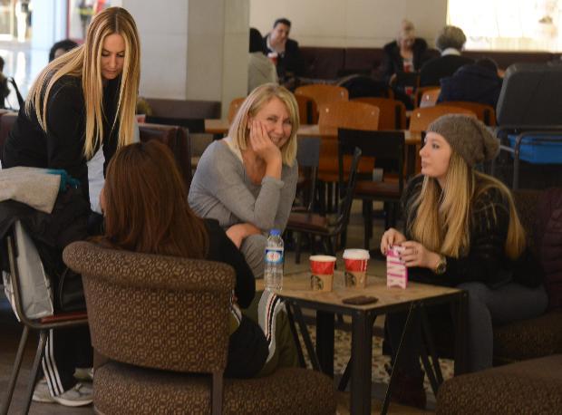 Mali'nin eski eşleri buluştu