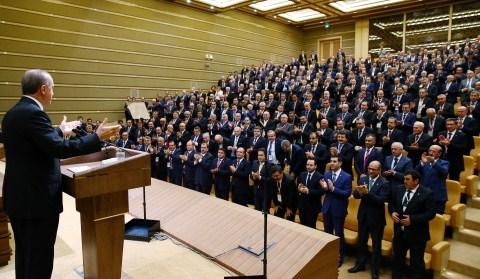 TOBB'dan Erdoğan'a orjinal Dede Korkut hediyesi