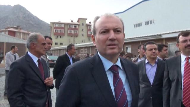 2 eski emniyet müdürü gözaltına alındı