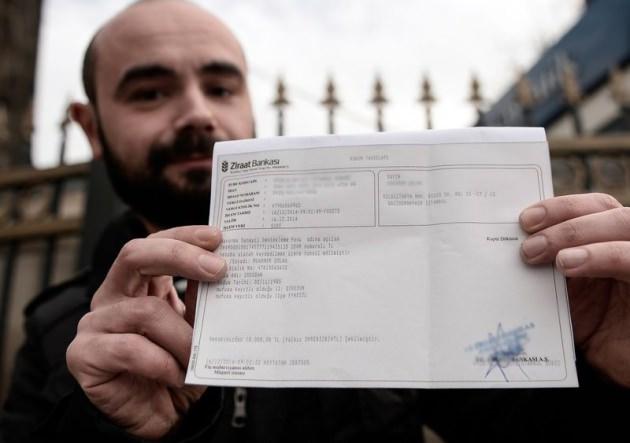 Bedelli yapanlar dekontlarla poz verdiler