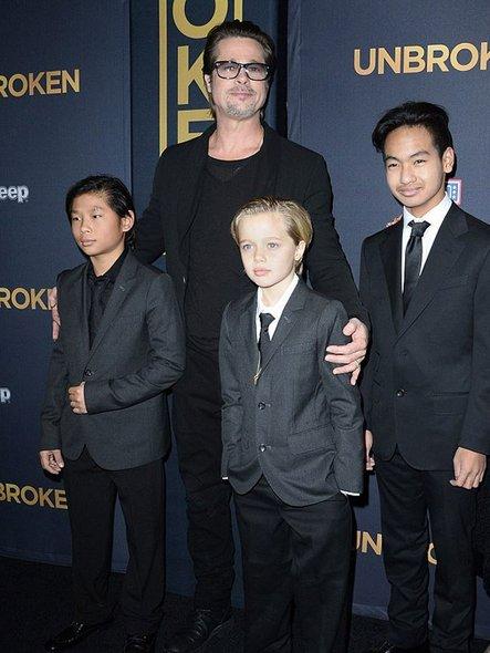 Brad Pitt ve Angelina Jolie'nin kızı erkek olmak istiyor