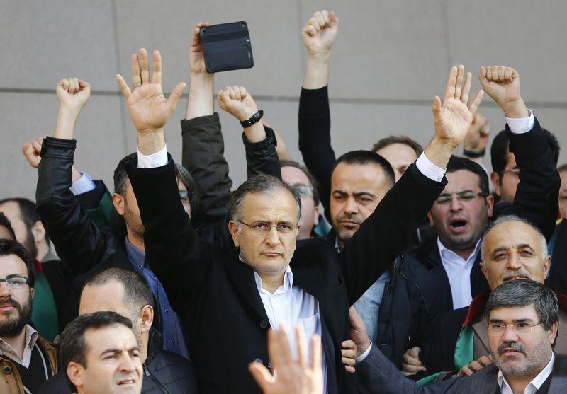 Ekrem Dumanlı serbest bırakıldı