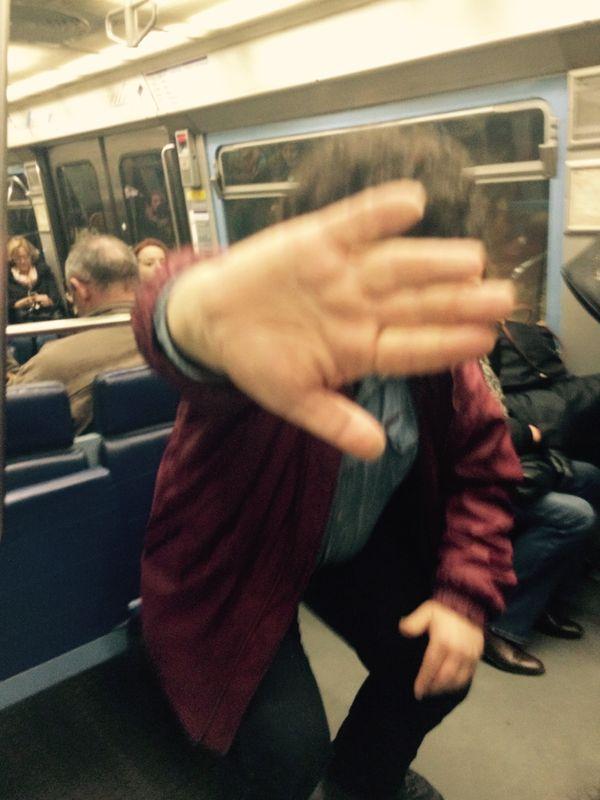 Fransa'da Anadolu Ajansı muhabirine İslamofobik saldırı