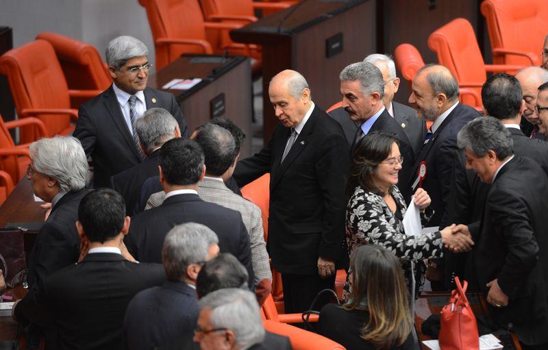 Baykal ve Bahçeli'nin yol verme diyaloğu