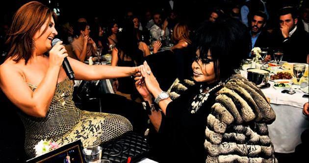 Diva Sibel Can'ın kulisini bastı