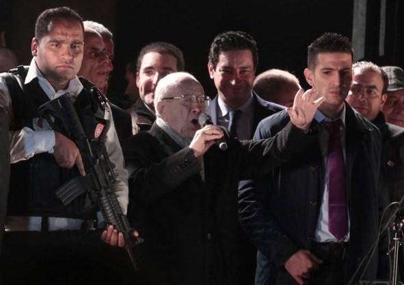 Tunus'ta laik aday Sibsi kazandı