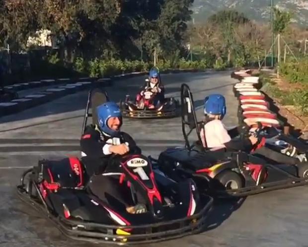 Cem Yılmaz ile Ayşe Hatun Önal karting yaptı
