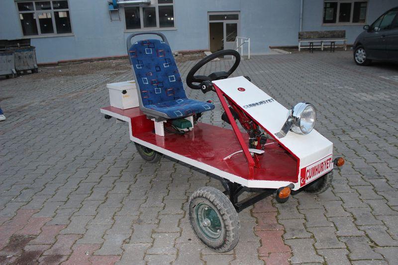 Denizli'de 5 ayrı elektrikli araç üretildi