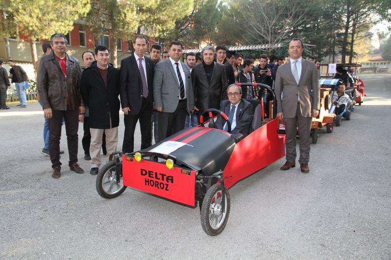 Denizli'de 5 ayrı elektrikli araç üretildi